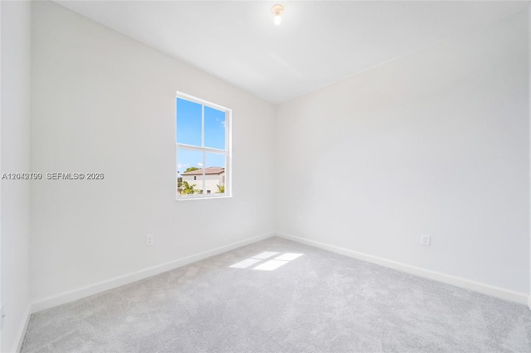 En Venta: $484,000 (3 camas, 2 baños, 1442 Pies cuadrados)