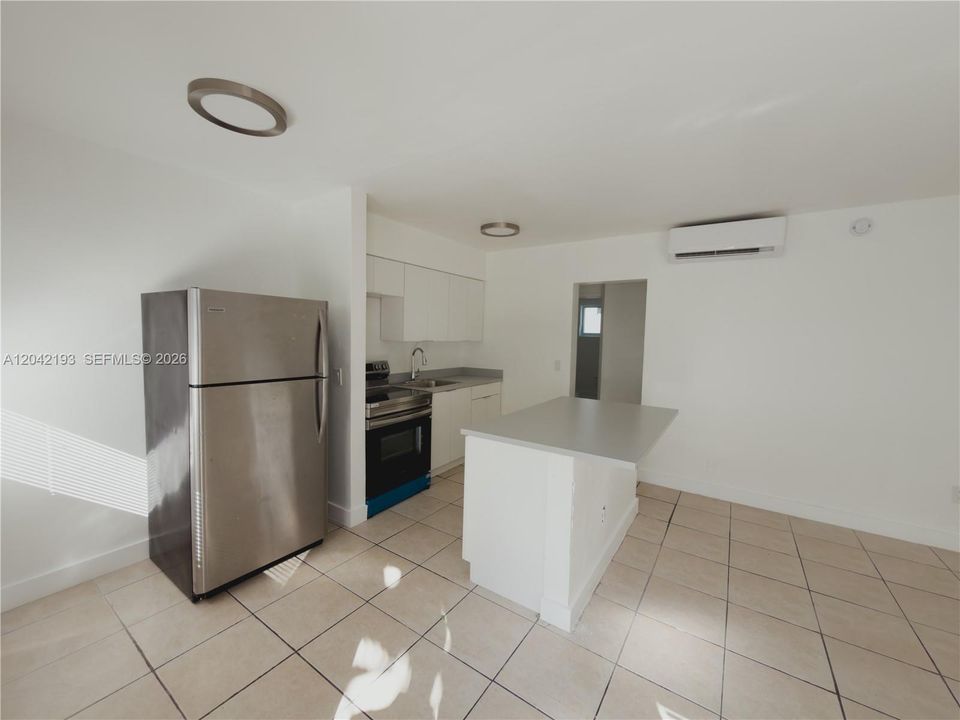 En Renta: $1,800 (1 camas, 1 baños, 800 Pies cuadrados)