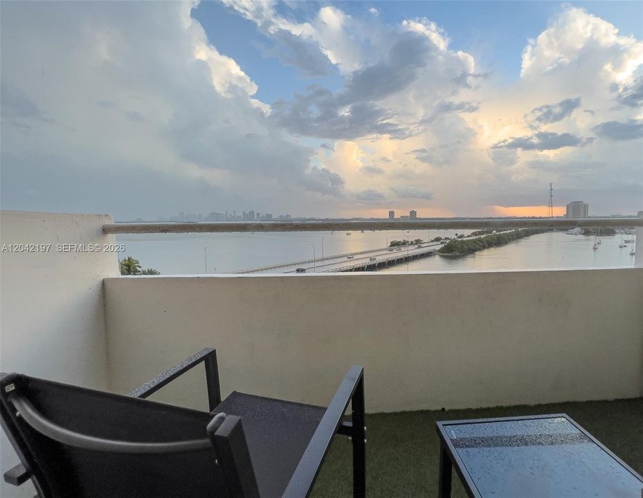 For Sale: $229,000 (0 beds, 1 baths, 444 Square Feet)
