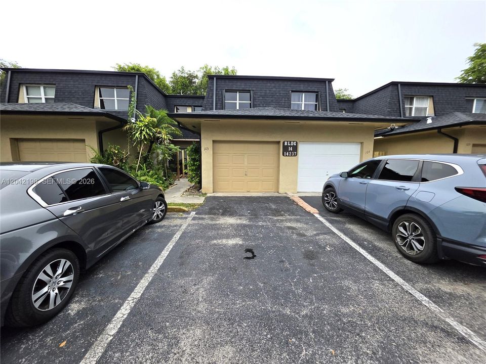 En Venta: $379,000 (3 camas, 2 baños, 0 Pies cuadrados)