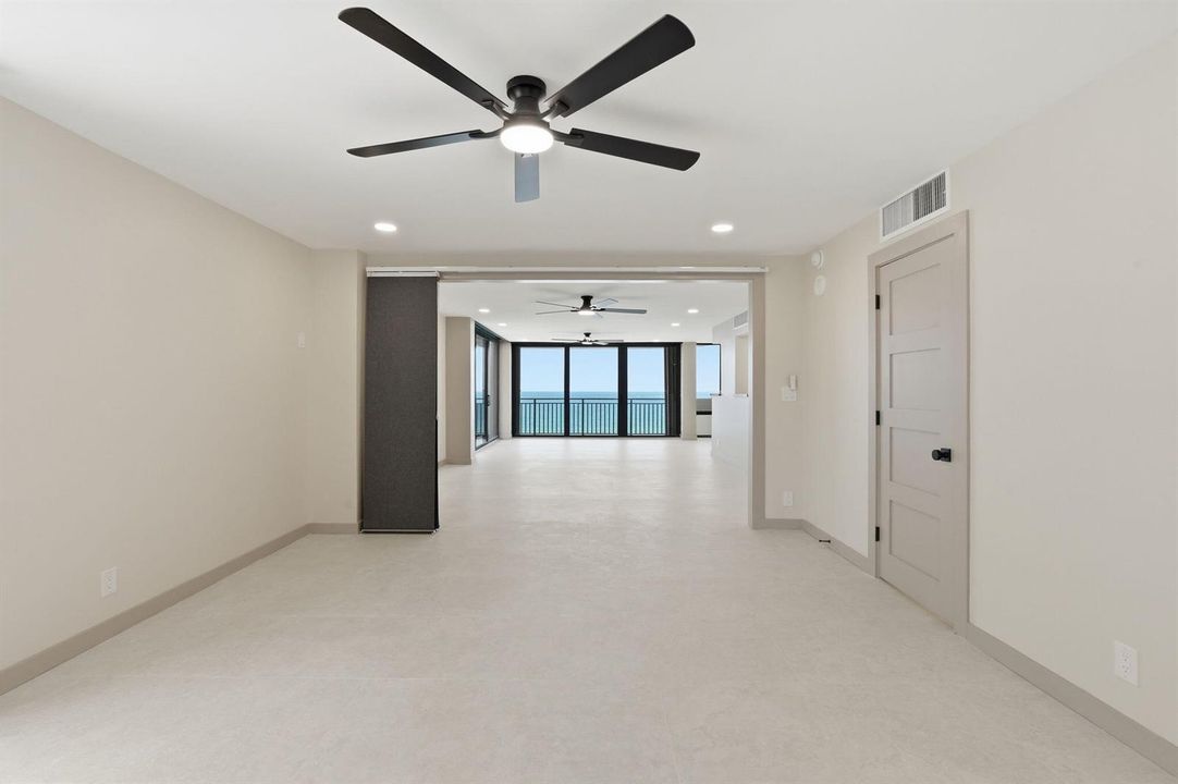 13-web-or-mls-5460_N_Ocean_Dr_Apt_6A_013