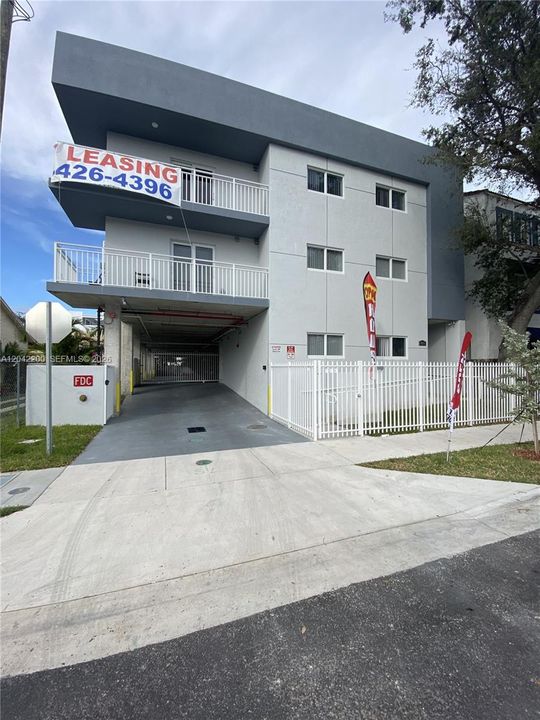 For Rent: $2,300 (2 beds, 2 baths, 16054 Square Feet)
