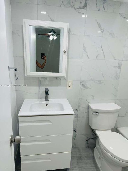 For Rent: $1,800 (1 beds, 1 baths, 583 Square Feet)