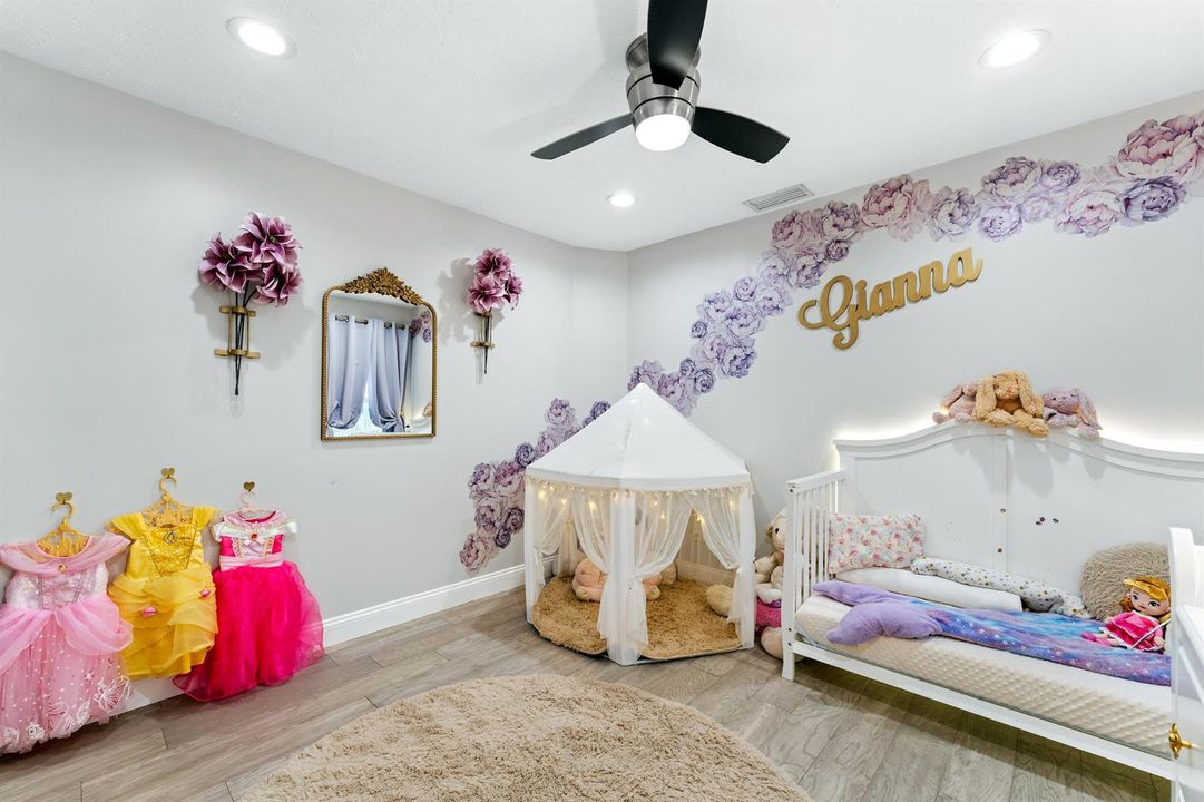 Guest Bedroom 1