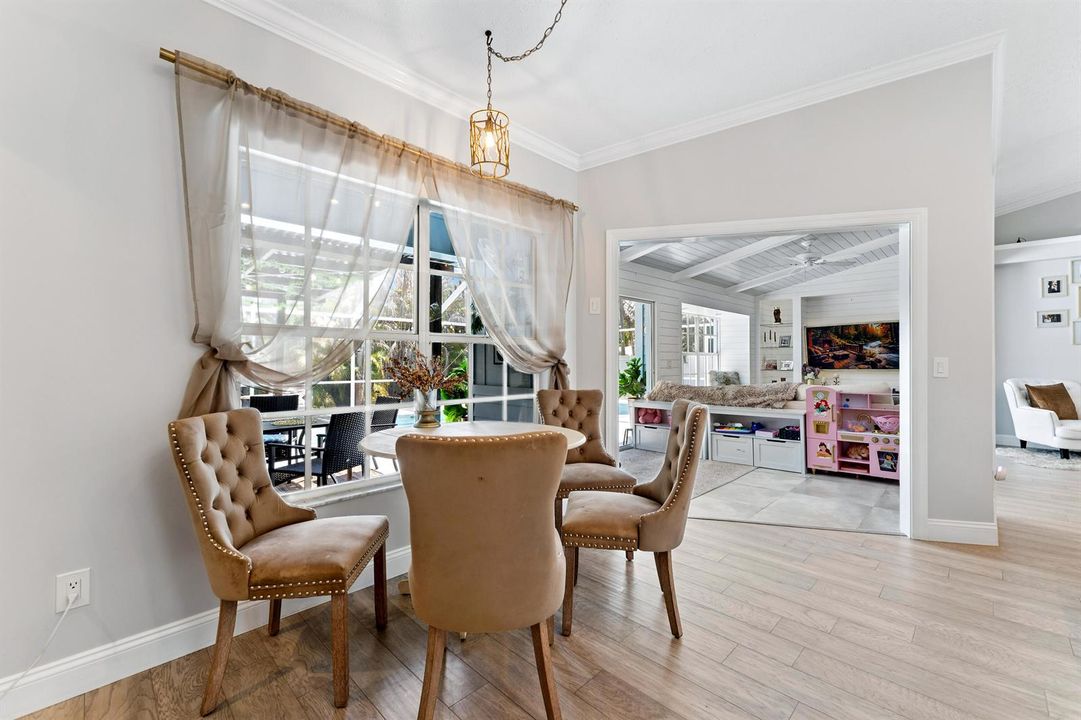 Dining/Living