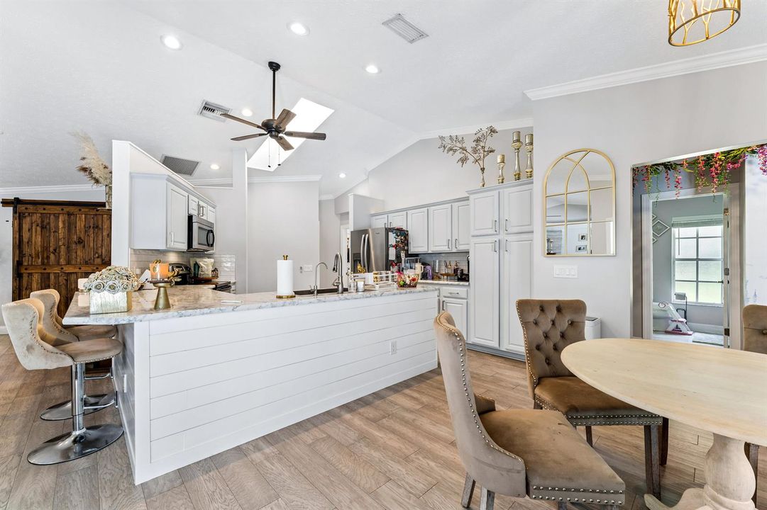 Kitchen/Dining