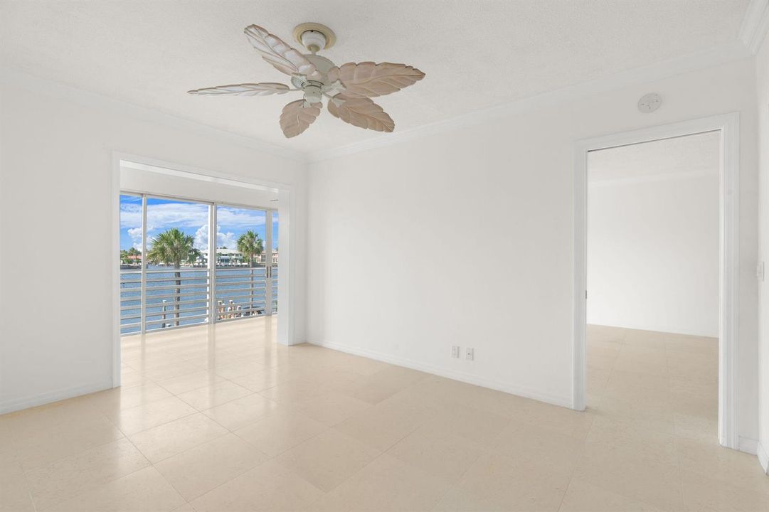 21-web-or-mls-951 Spanish Cir apt 346 De