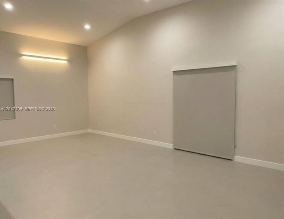В аренду: $3,500 (3 спален, 2 ванн, 1166 Квадратных фут)