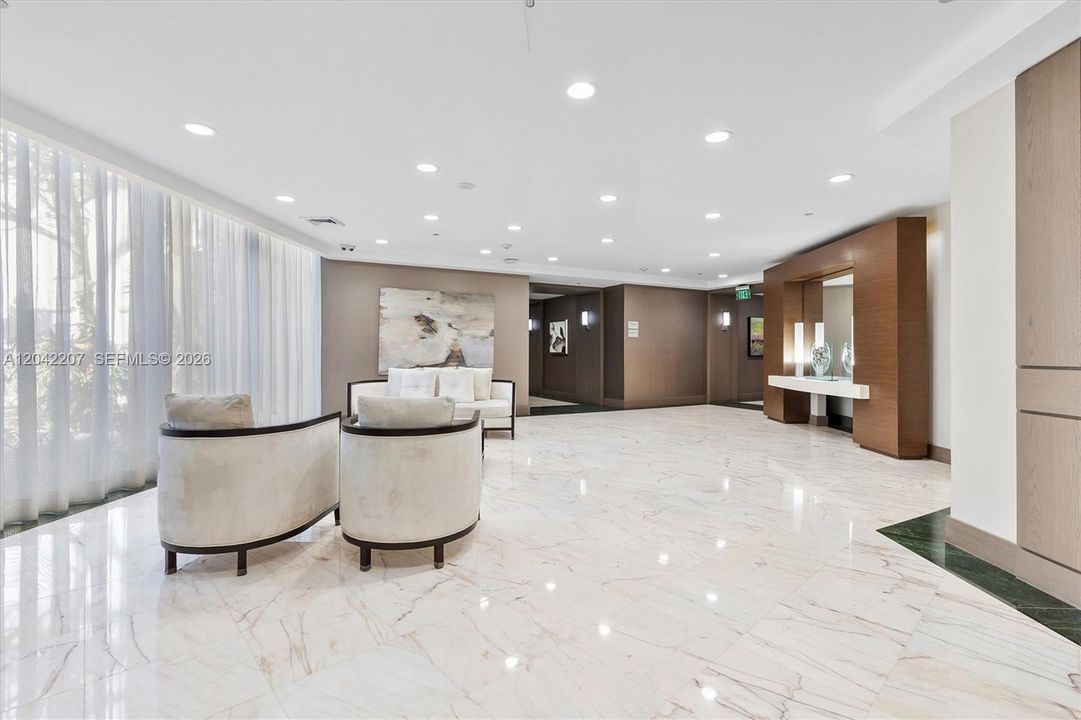 На продажу: $1,195,000 (2 спален, 2 ванн, 1457 Квадратных фут)