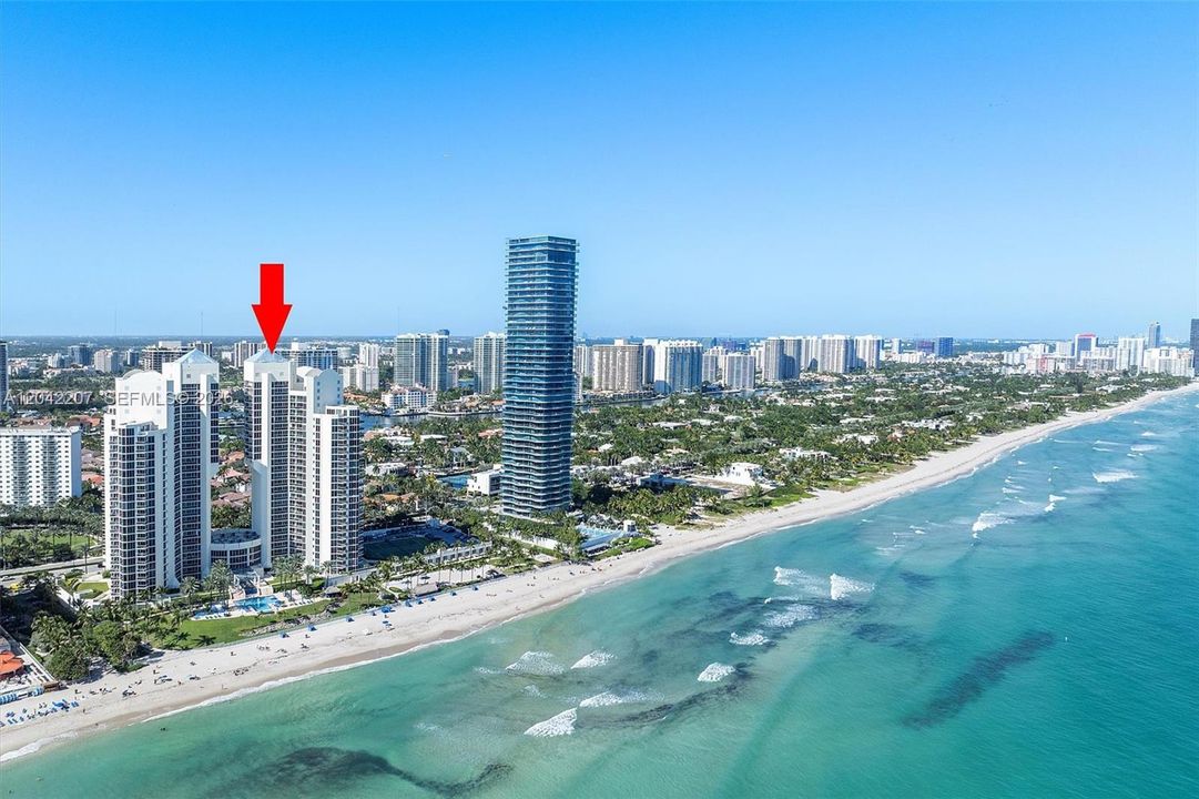 На продажу: $1,195,000 (2 спален, 2 ванн, 1457 Квадратных фут)