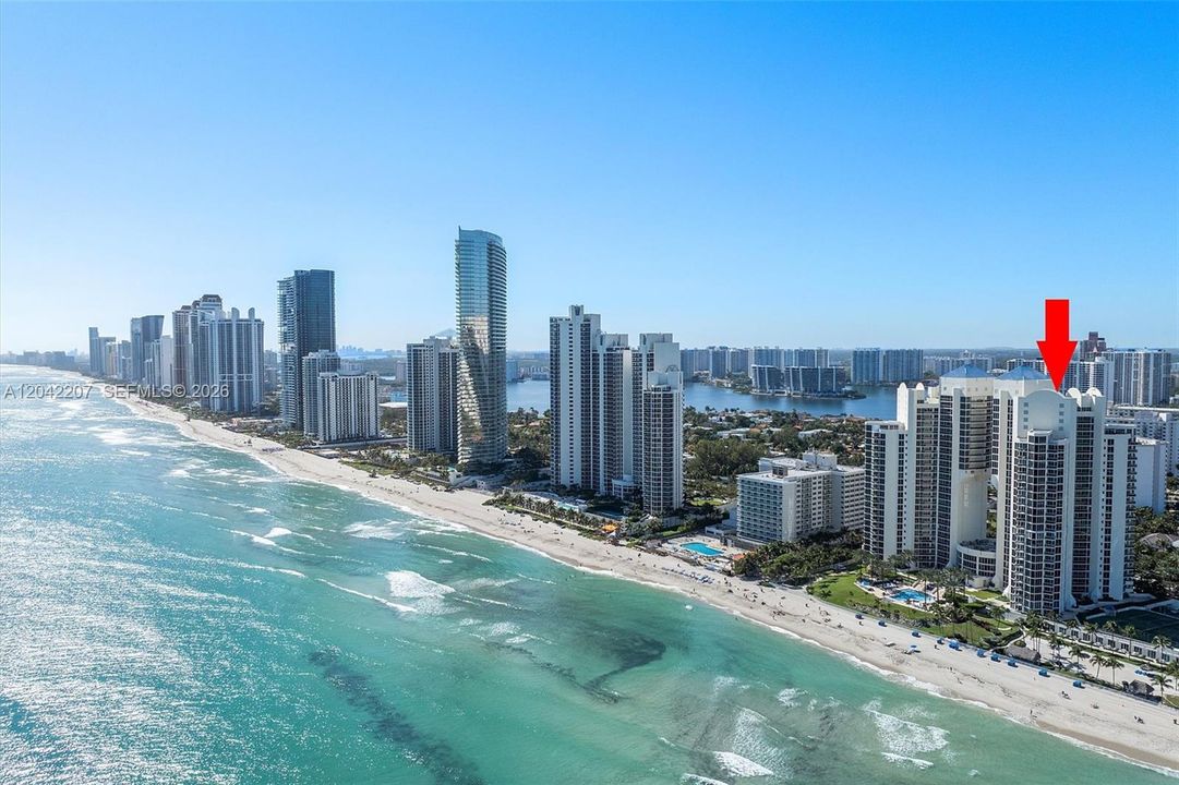 На продажу: $1,195,000 (2 спален, 2 ванн, 1457 Квадратных фут)