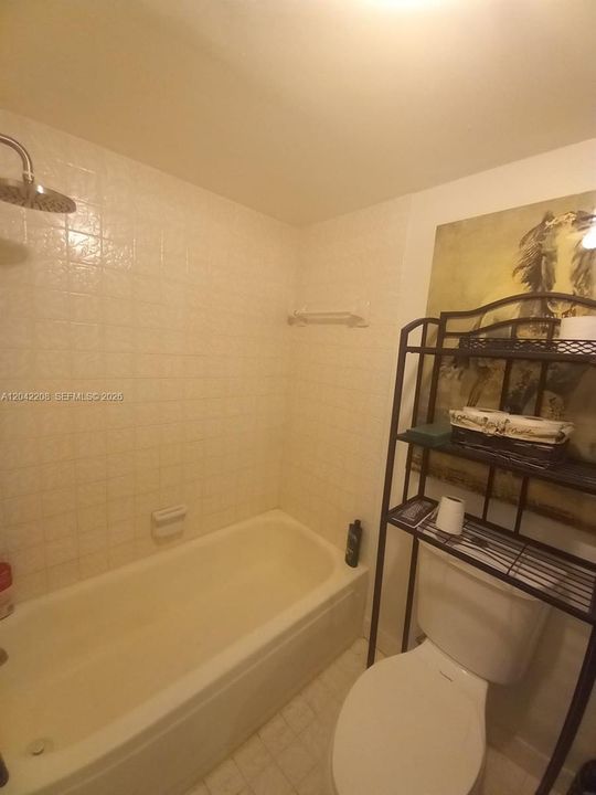 For Sale: $342,000 (2 beds, 2 baths, 1565 Square Feet)