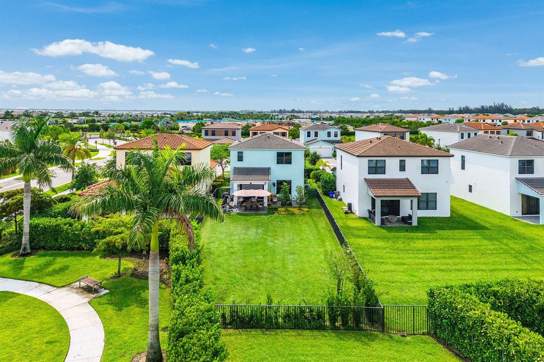 043-4895SandDollarDrive-Westlake-FL-3347