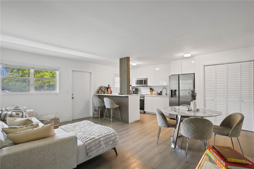 En Venta: $345,000 (1 camas, 1 baños, 667 Pies cuadrados)