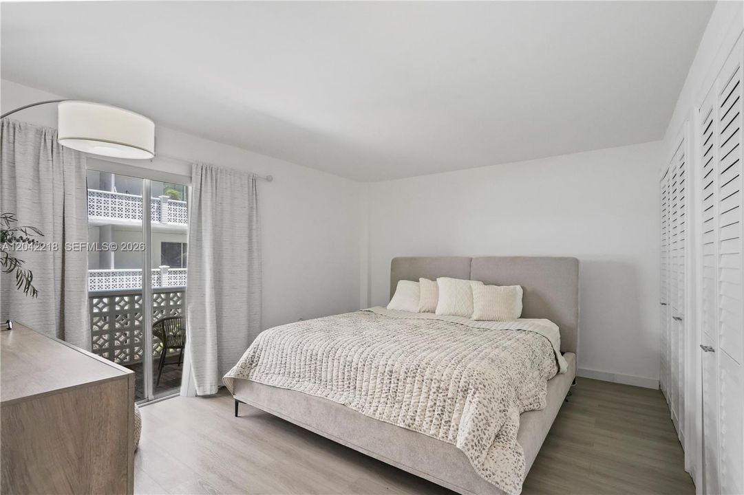 En Venta: $345,000 (1 camas, 1 baños, 667 Pies cuadrados)