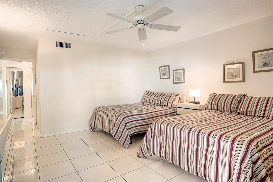 6650 S Oriole Blvd 103 (25)
