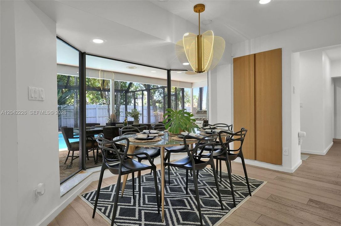For Sale: $1,750,000 (5 beds, 3 baths, 3914 Square Feet)