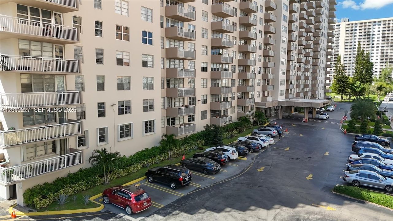En Venta: $475,000 (2 camas, 2 baños, 1087 Pies cuadrados)