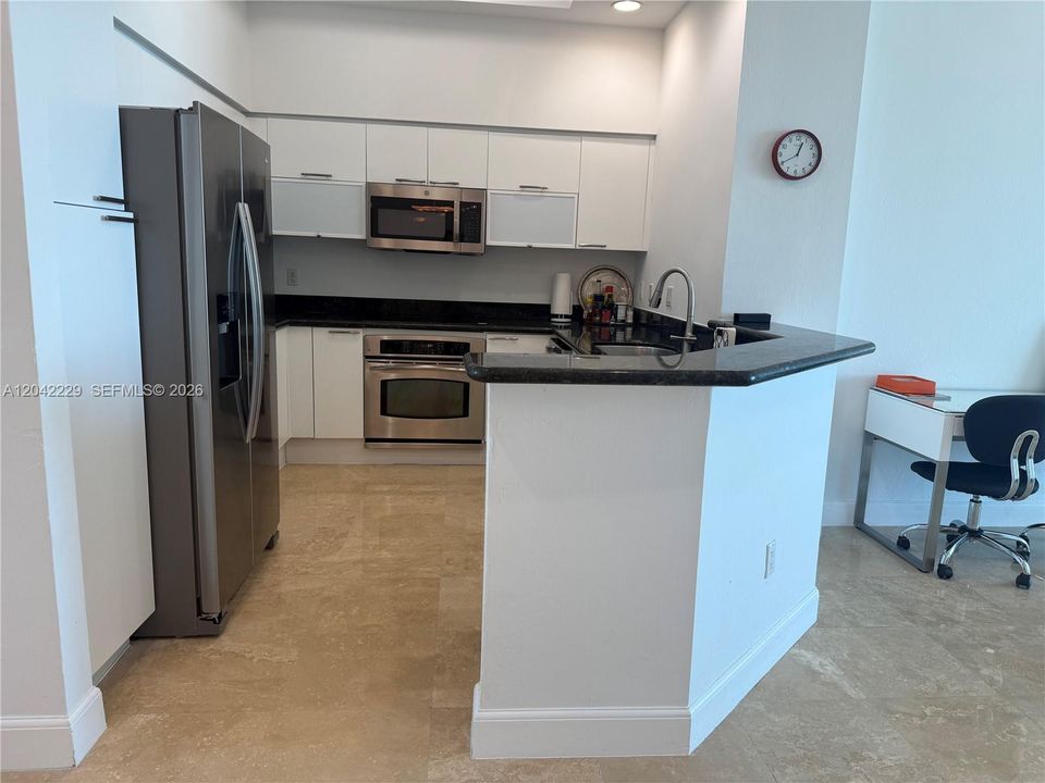 For Sale: $499,000 (2 beds, 2 baths, 1763 Square Feet)