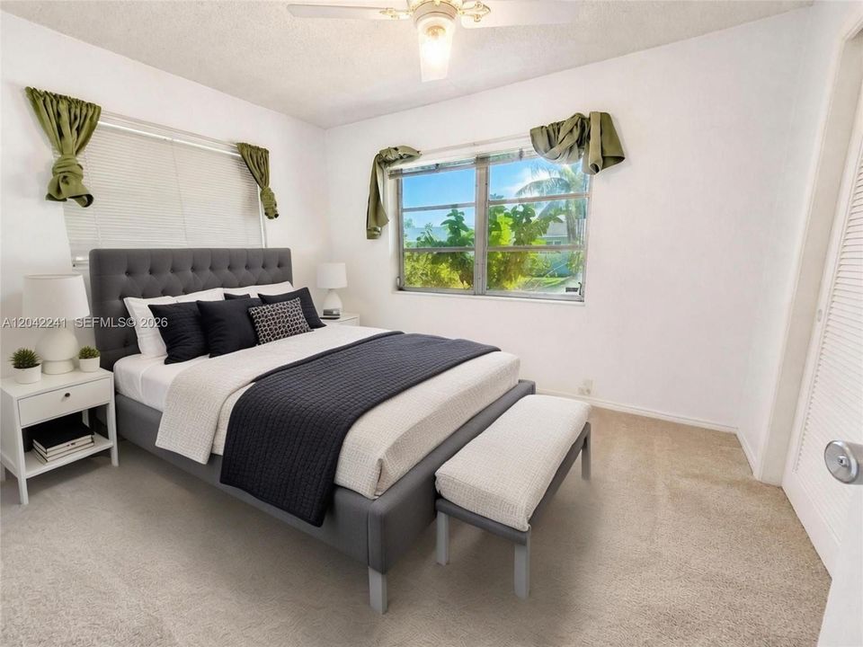 На продажу: $194,999 (2 спален, 1 ванн, 864 Квадратных фут)
