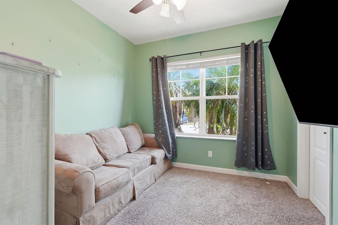 21-web-or-mls-2551_Creekside_Dr_021