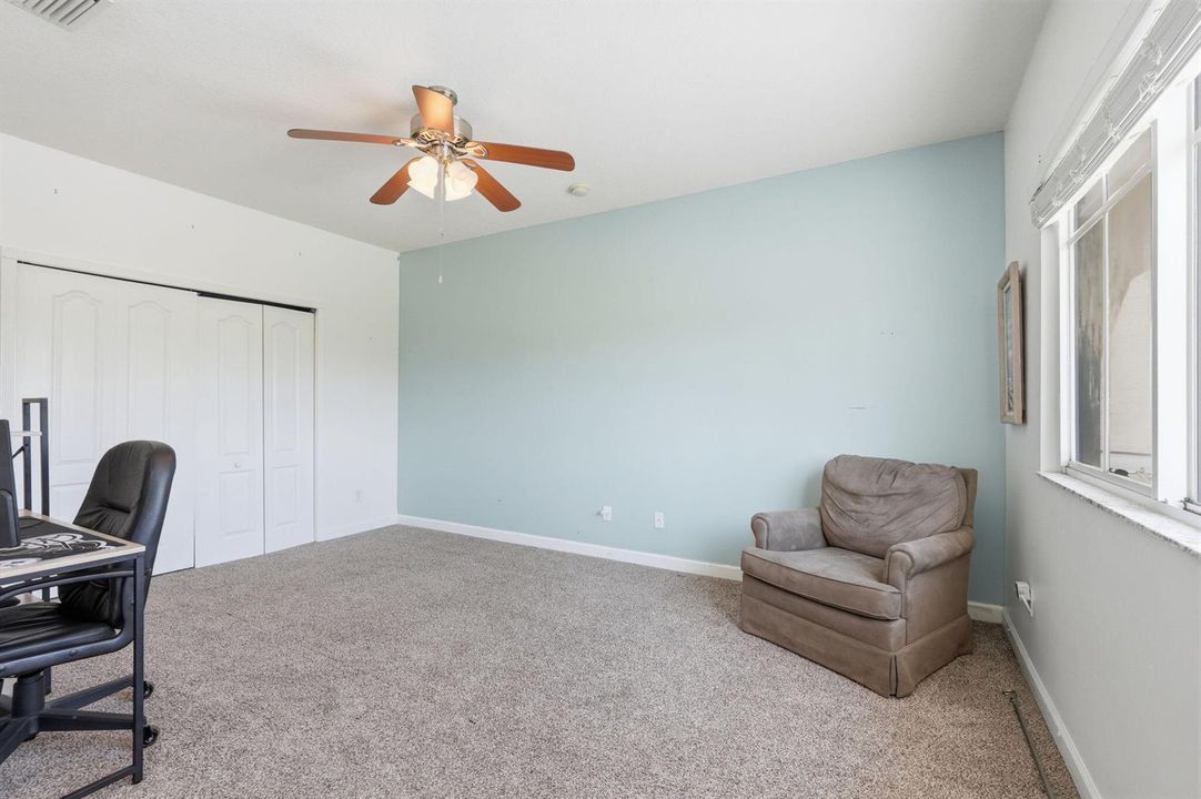 5-web-or-mls-2551_Creekside_Dr_005