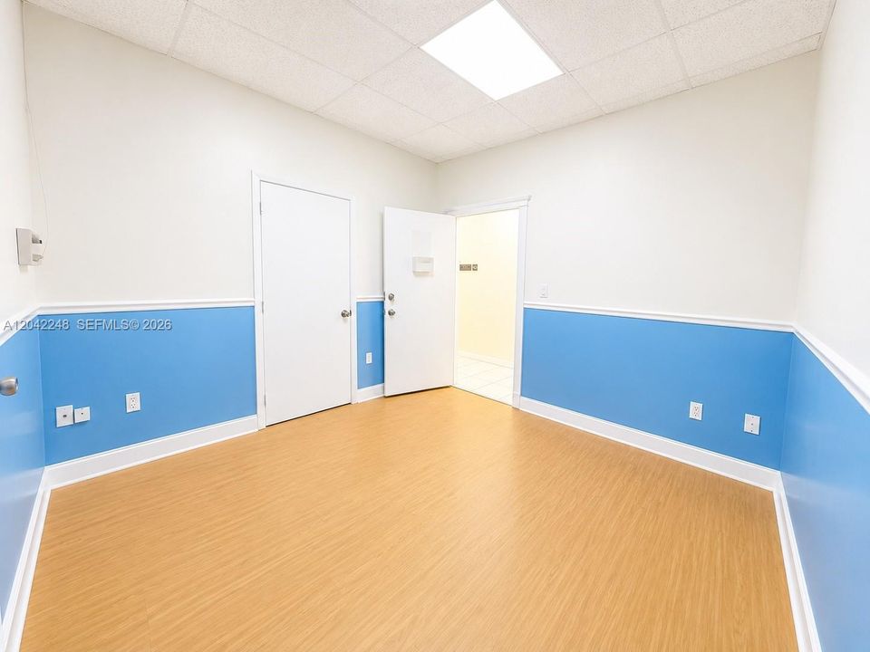 For Rent: $1,000 (0 beds, 0 baths, 0 Square Feet)