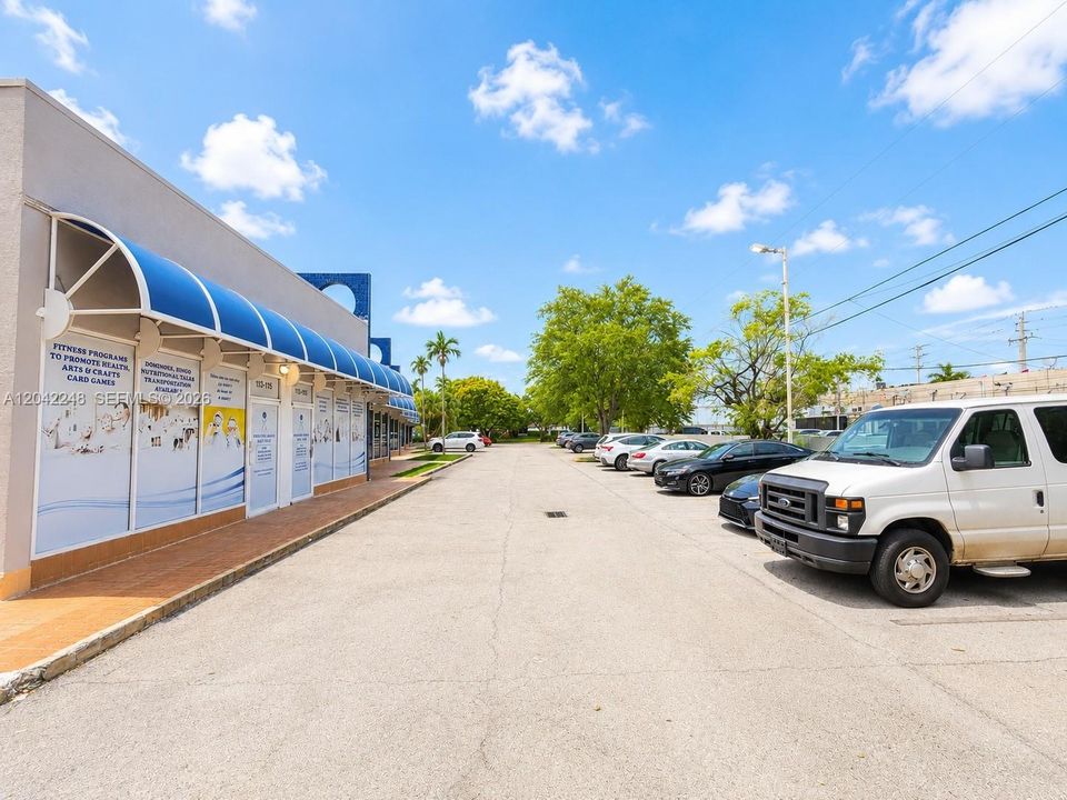 For Rent: $1,000 (0 beds, 0 baths, 0 Square Feet)