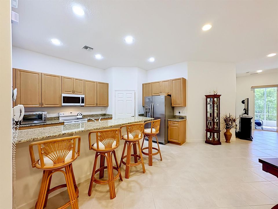 kitchen bar 2679 W Brookfield Way-21