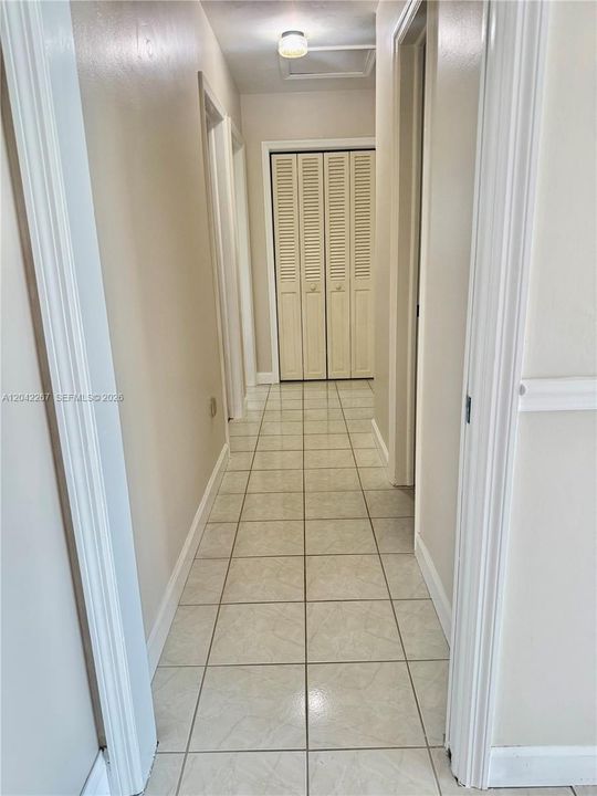 hallway to bedrooms
