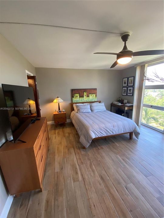В аренду: $4,700 (2 спален, 2 ванн, 1338 Квадратных фут)