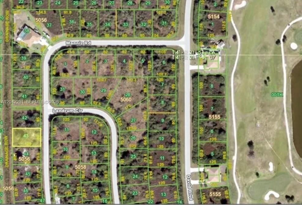 На продажу: $22,500 (0.23 acres)