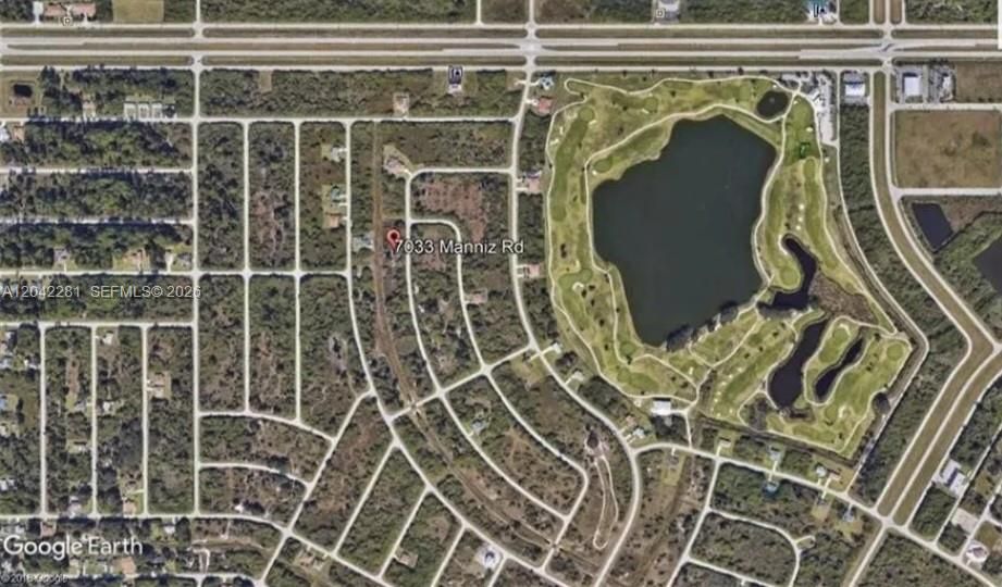 На продажу: $22,500 (0.23 acres)