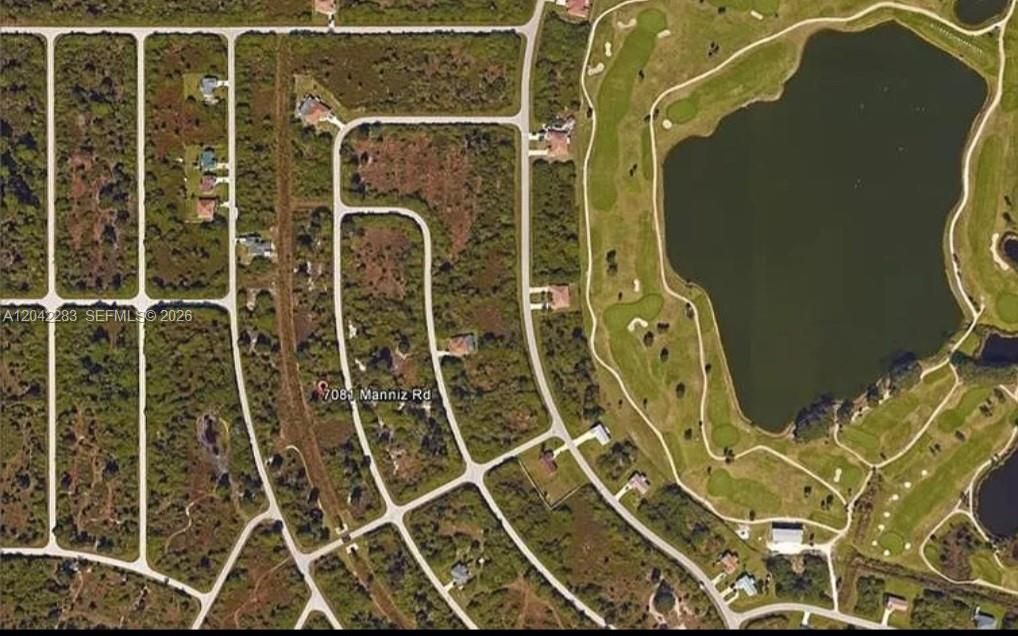 На продажу: $22,500 (0.23 acres)