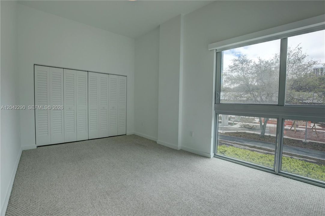 For Rent: $5,700 (2 beds, 3 baths, 1505 Square Feet)