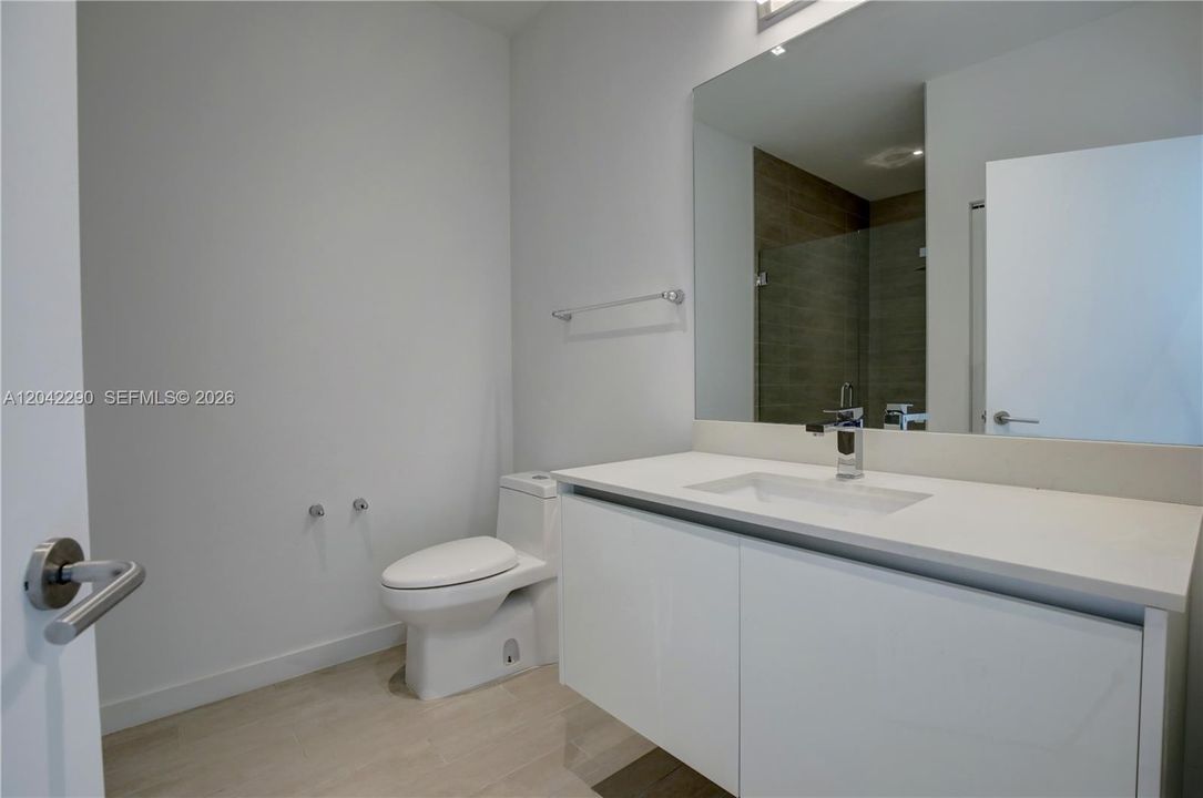 For Rent: $5,700 (2 beds, 3 baths, 1505 Square Feet)