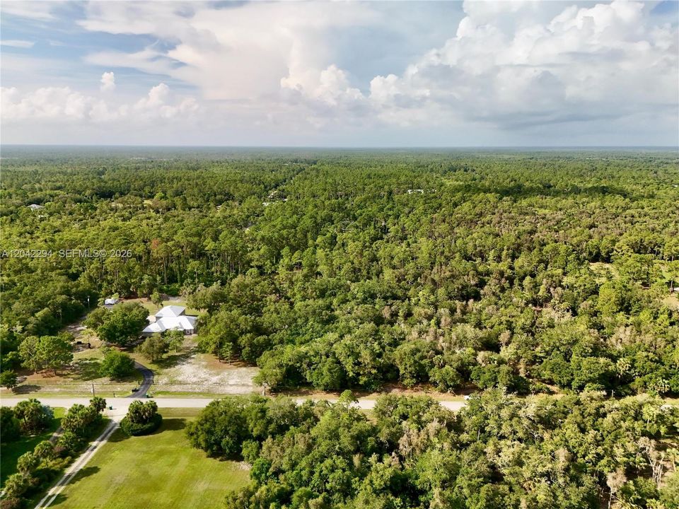 En Venta: $215,000 (2.50 acres)