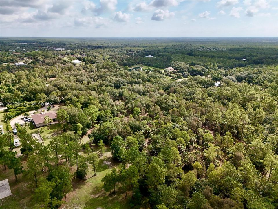 En Venta: $215,000 (2.50 acres)