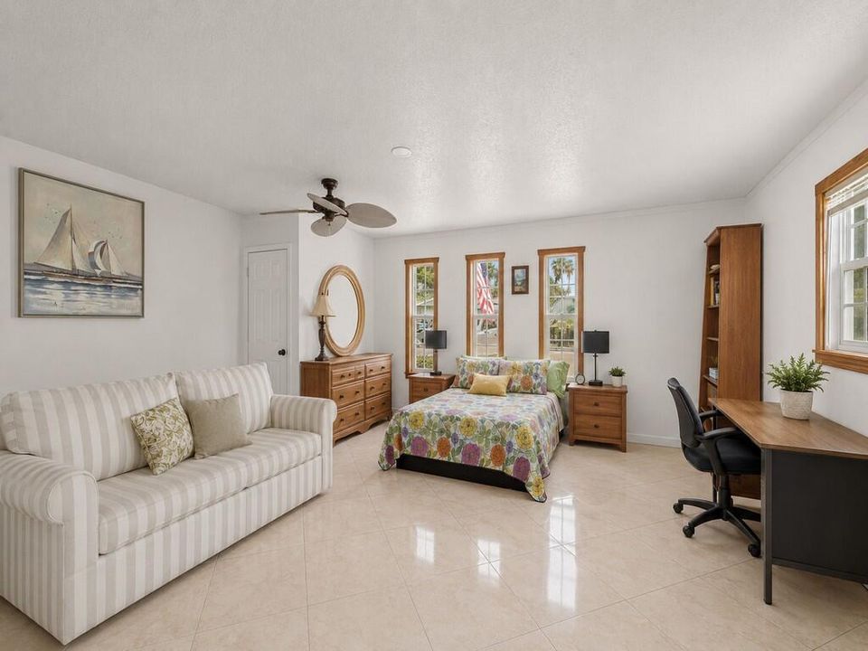 bonus room