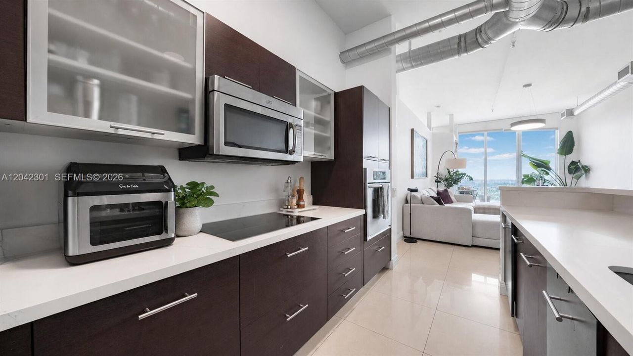 На продажу: $569,000 (3 спален, 2 ванн, 1362 Квадратных фут)