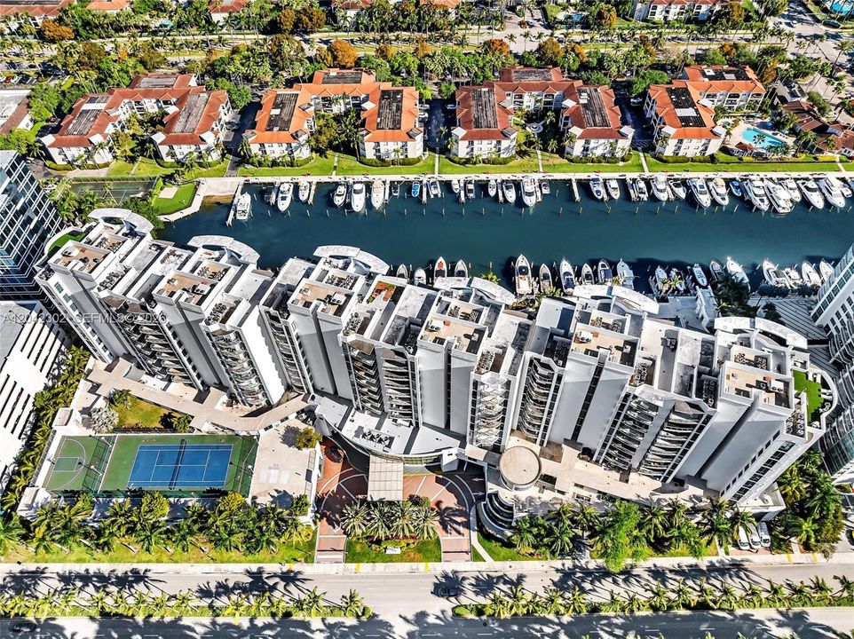 В аренду: $4,300 (3 спален, 2 ванн, 1362 Квадратных фут)