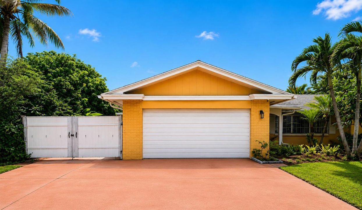 Huge Garage