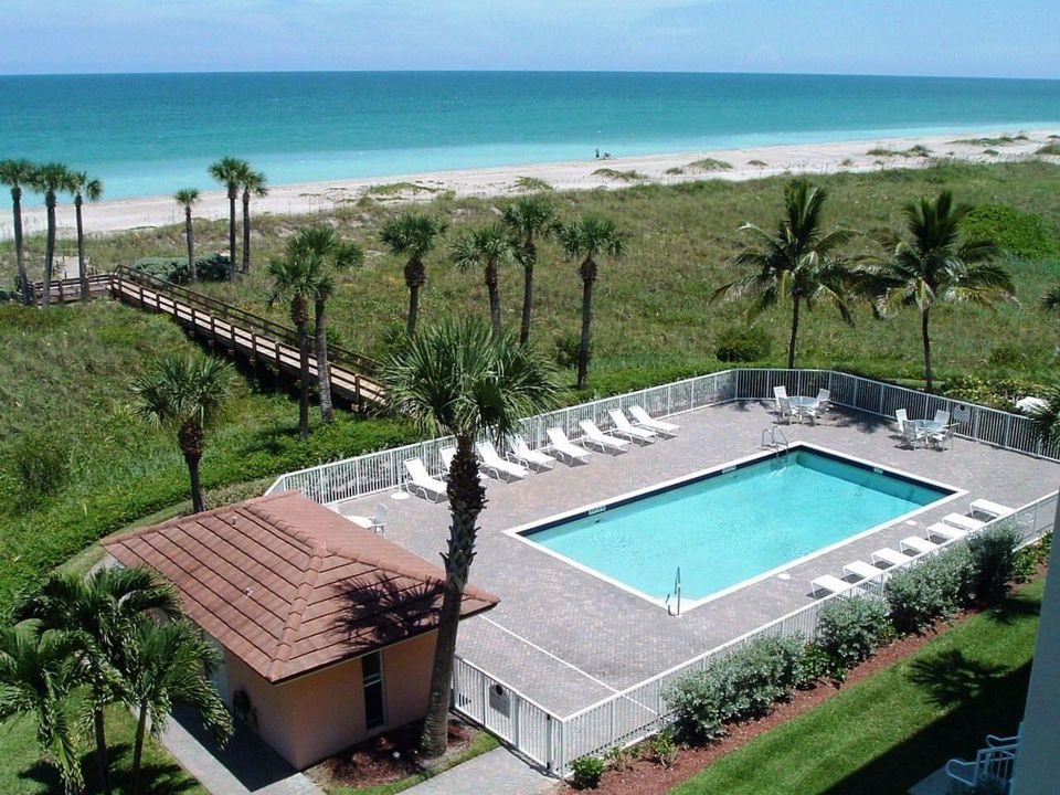 OCEANHOUSE POOL