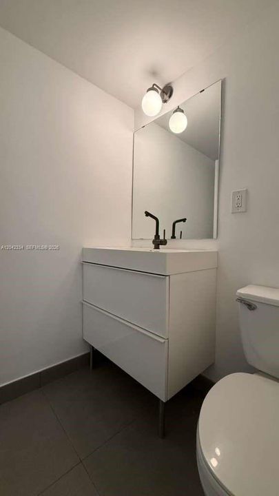 En Venta: $342,000 (1 camas, 1 baños, 1005 Pies cuadrados)