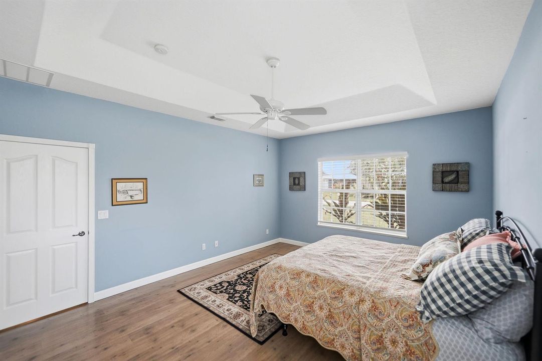 49-web-or-mls-426-ne-vanda-terrado
