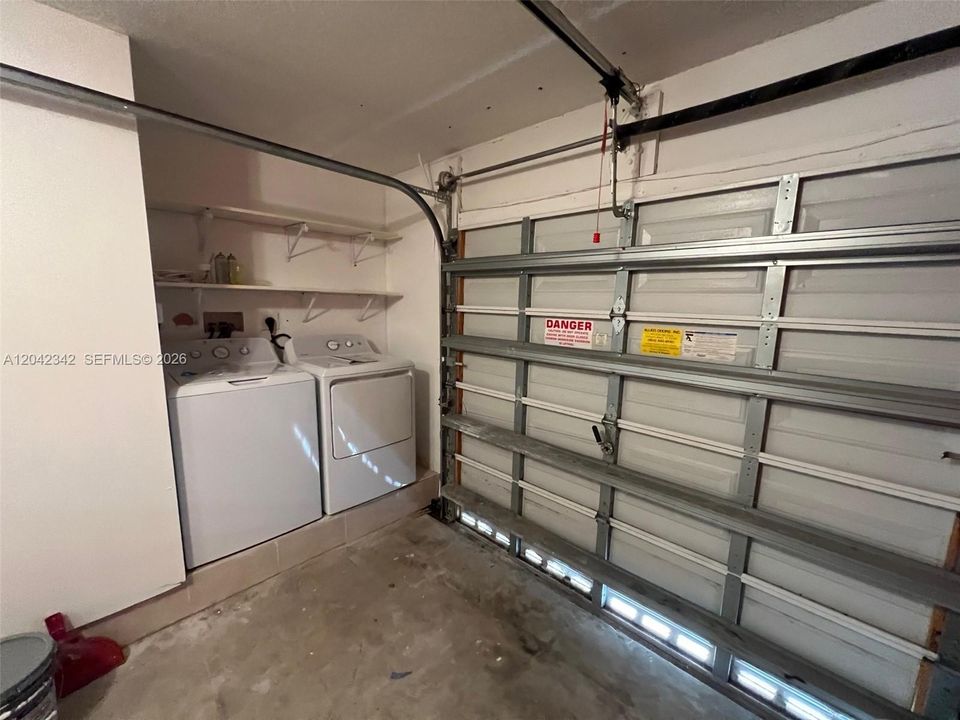 En Renta: $2,650 (3 camas, 2 baños, 1330 Pies cuadrados)
