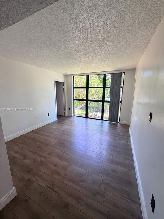 En Renta: $1,750 (1 camas, 1 baños, 708 Pies cuadrados)