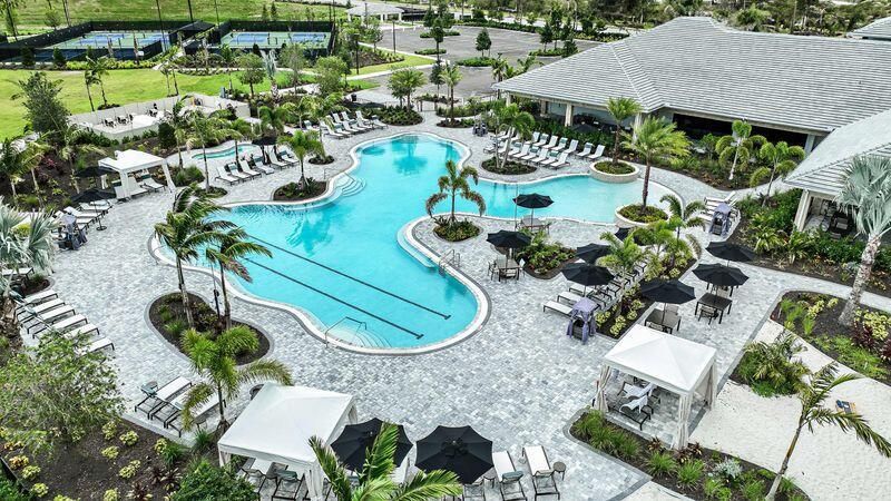 Esplanade Community 8