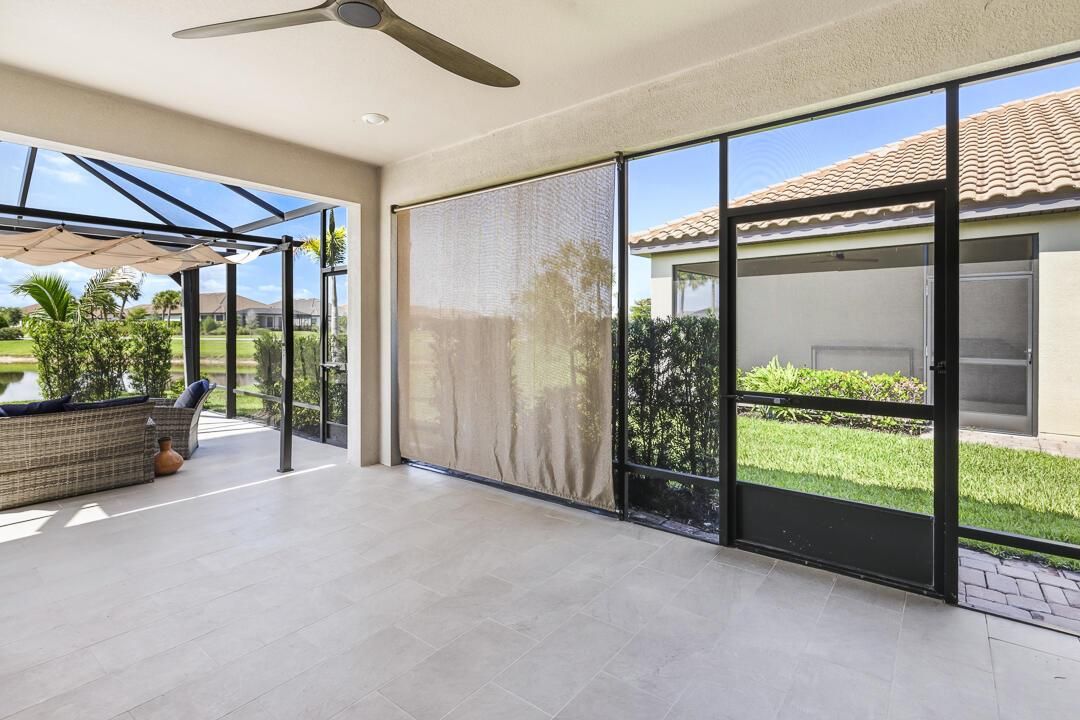 12828 SW Ambra Street-29