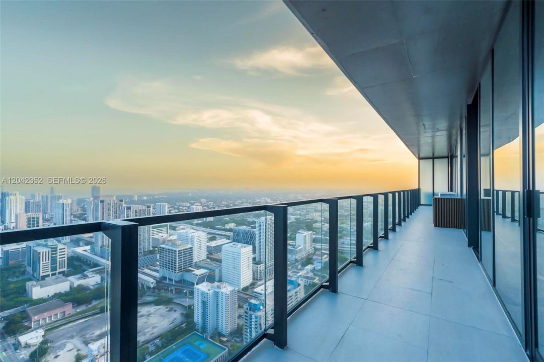 For Sale: $7,500,000 (4 beds, 4 baths, 2693 Square Feet)